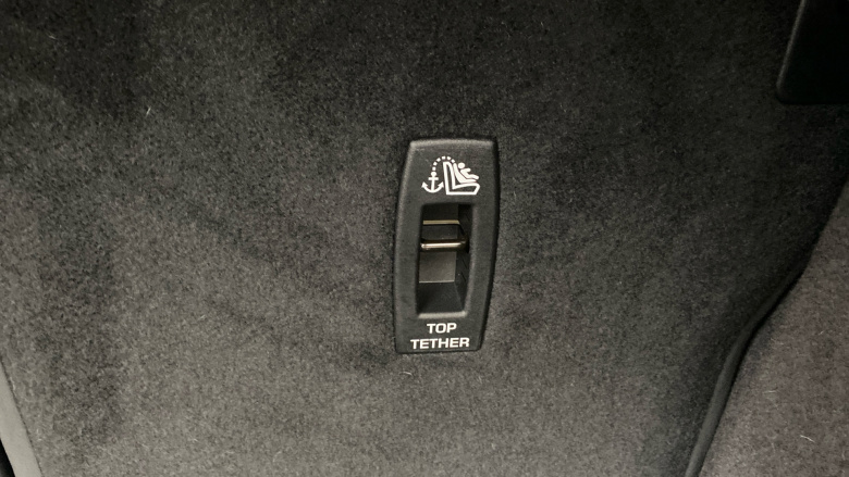 Jaguar F-Pace 2.0 D200 R-Dynamic Black 5dr Auto AWD Diesel Estate